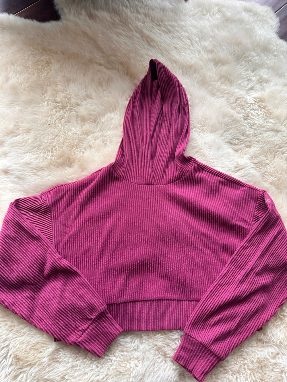 ALO Yoga Muse Sweatshirt & Sweatpant Set - Raspberry Sorbet - Size XS - Picture 3 of 8